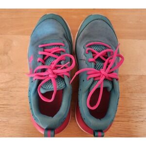 Under Armour Youth Shoes Size 5.5Y  Blue And Pink Kids School Sports Activities